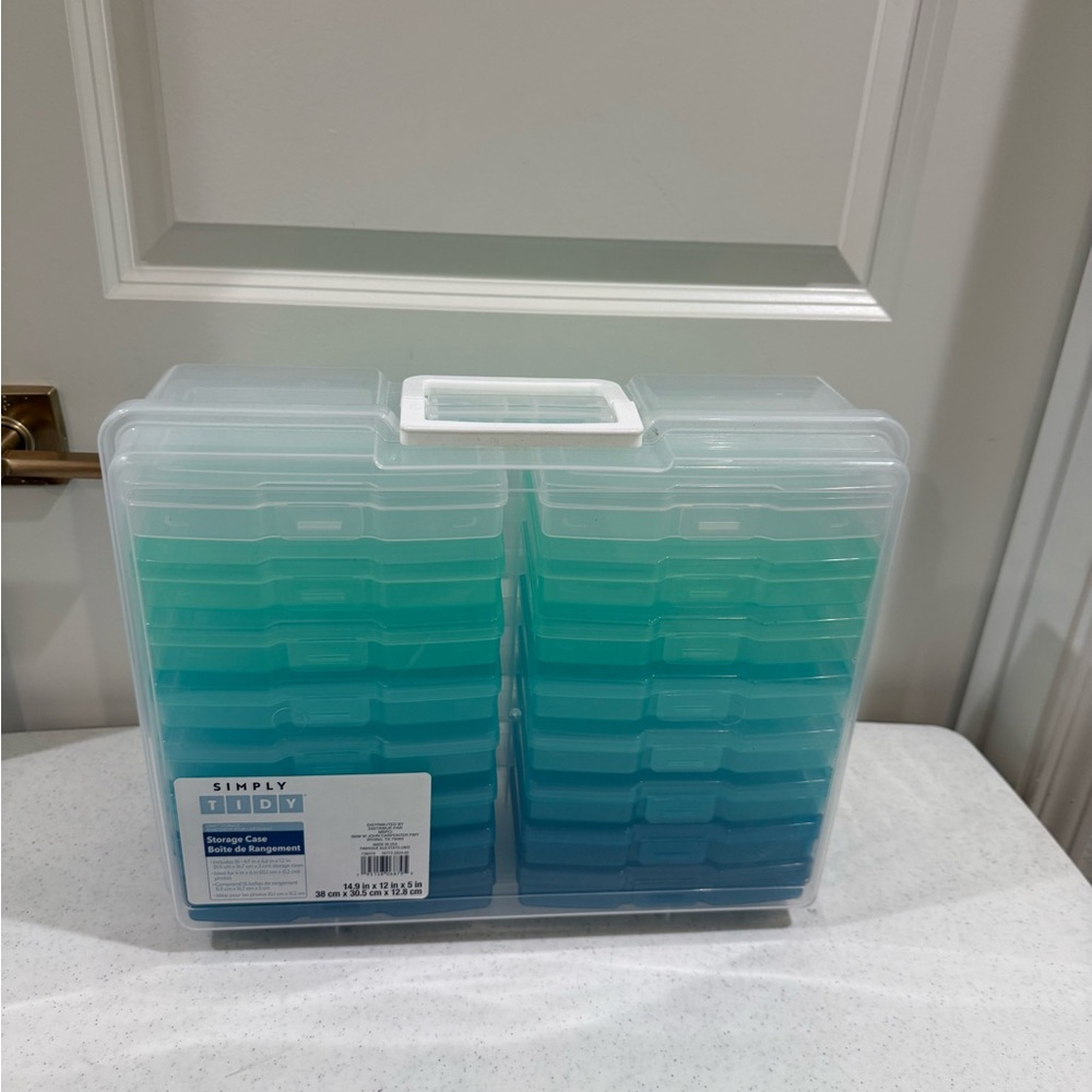 NEW Simply Tidy Ombré Photo & Craft Keeper ~ Storage Case - Picture 2 of 10